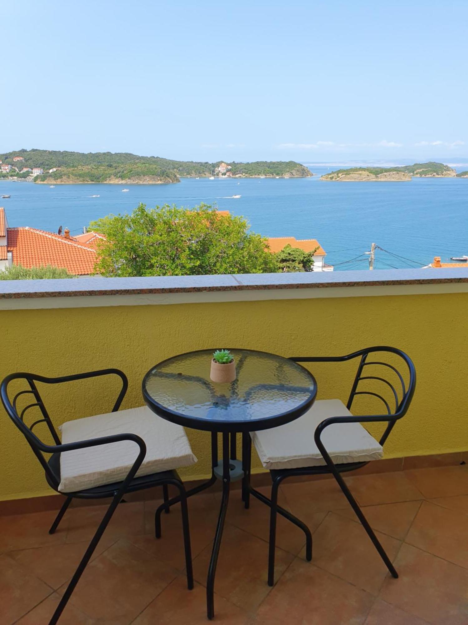 Apartment Jelena Rab Town Exterior photo
